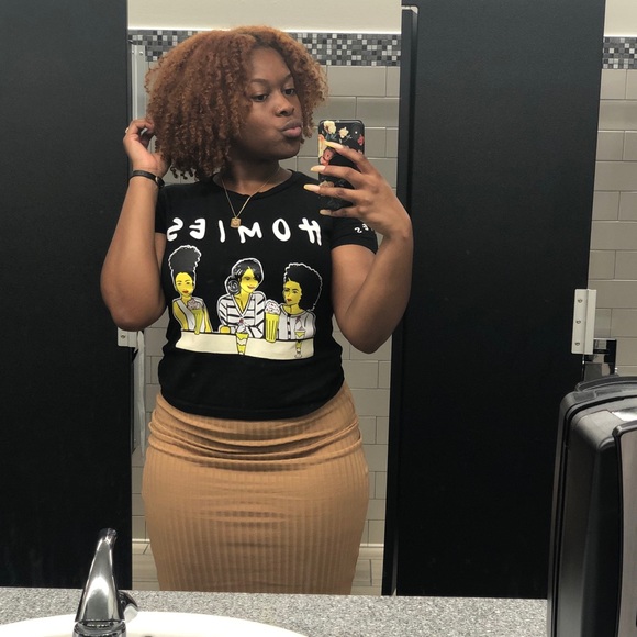 Meet your Posher, Victoria - Picture 2 of 4